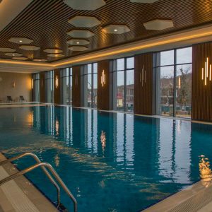 Бассейн в санатории Источник в городе Железноводске - фотография