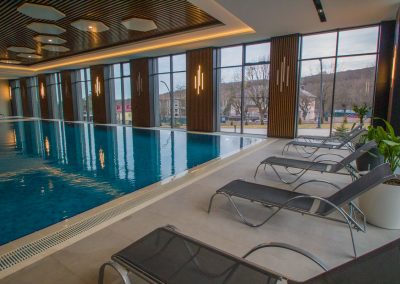 Бассейн в санатории Источник в городе Железноводске - фотография