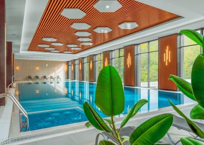 Бассейн в санатории Источник в городе Железноводске - фотография