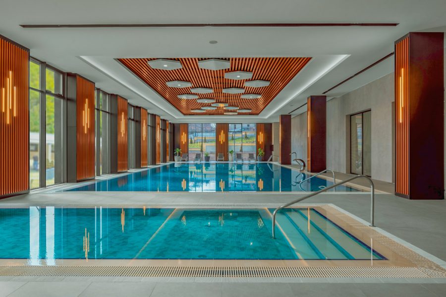 Бассейн в санатории Источник в городе Железноводске - фотография