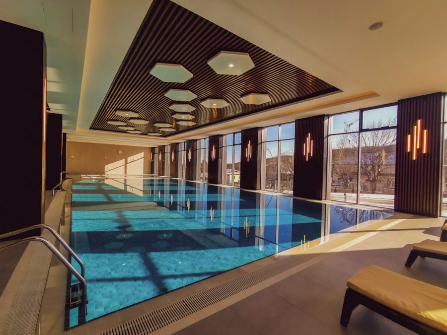 Бассейн в санатории Источник в городе Железноводске - фотография