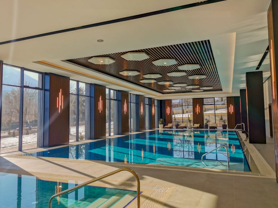 Бассейн в санатории Источник в городе Железноводске - фотография