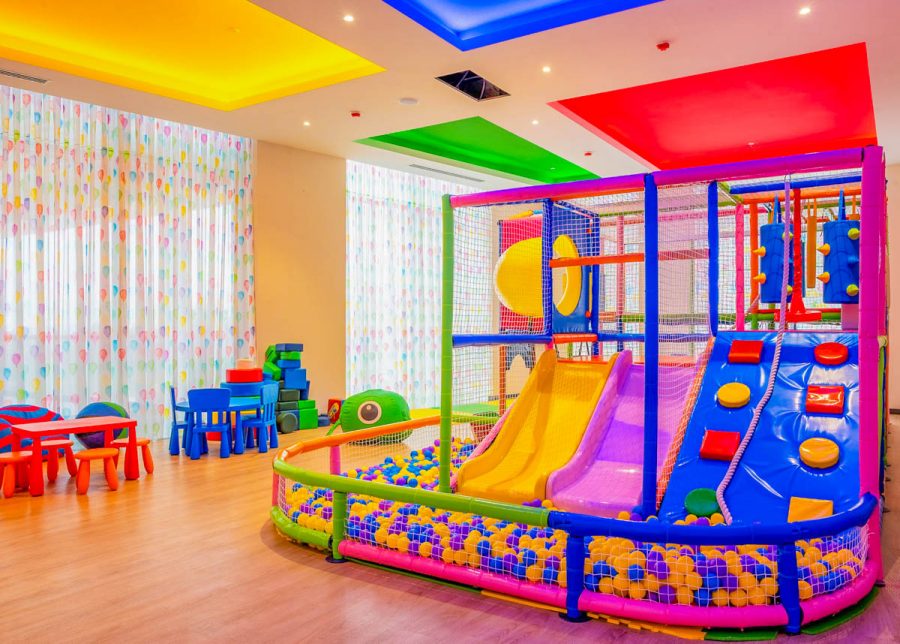 Детский клуб Волшебный городок в санатории Источник в городе Железноводске - фотография