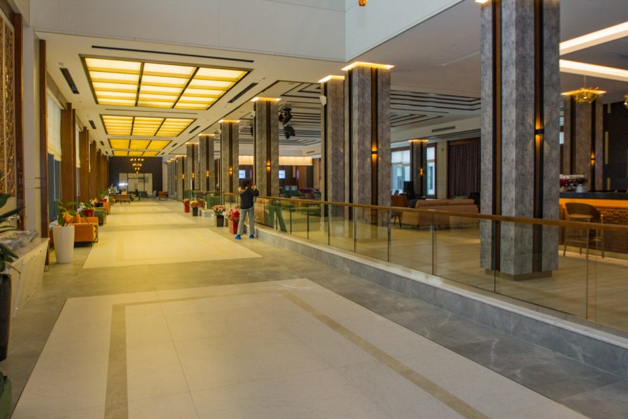 Холл в санатории Источник в городе Железноводске - фотография