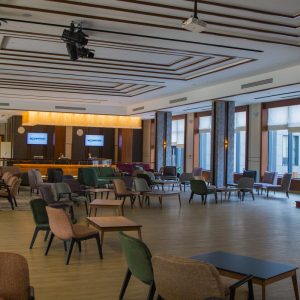 Киноконцертный зал в санатории Источник в городе Железноводске - фотография