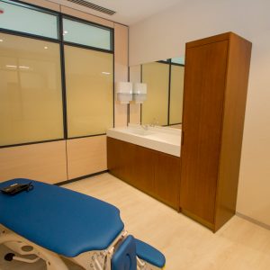 Кабинет массажа в санатории Источник в городе Железноводске - фотография