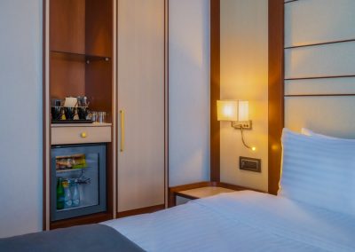 Номер Люкс в санатории Источник в городе Железноводске - фотография