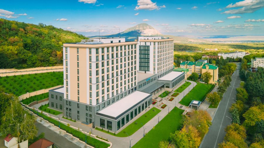 Санаторий Источник в городе Железноводске - фотография