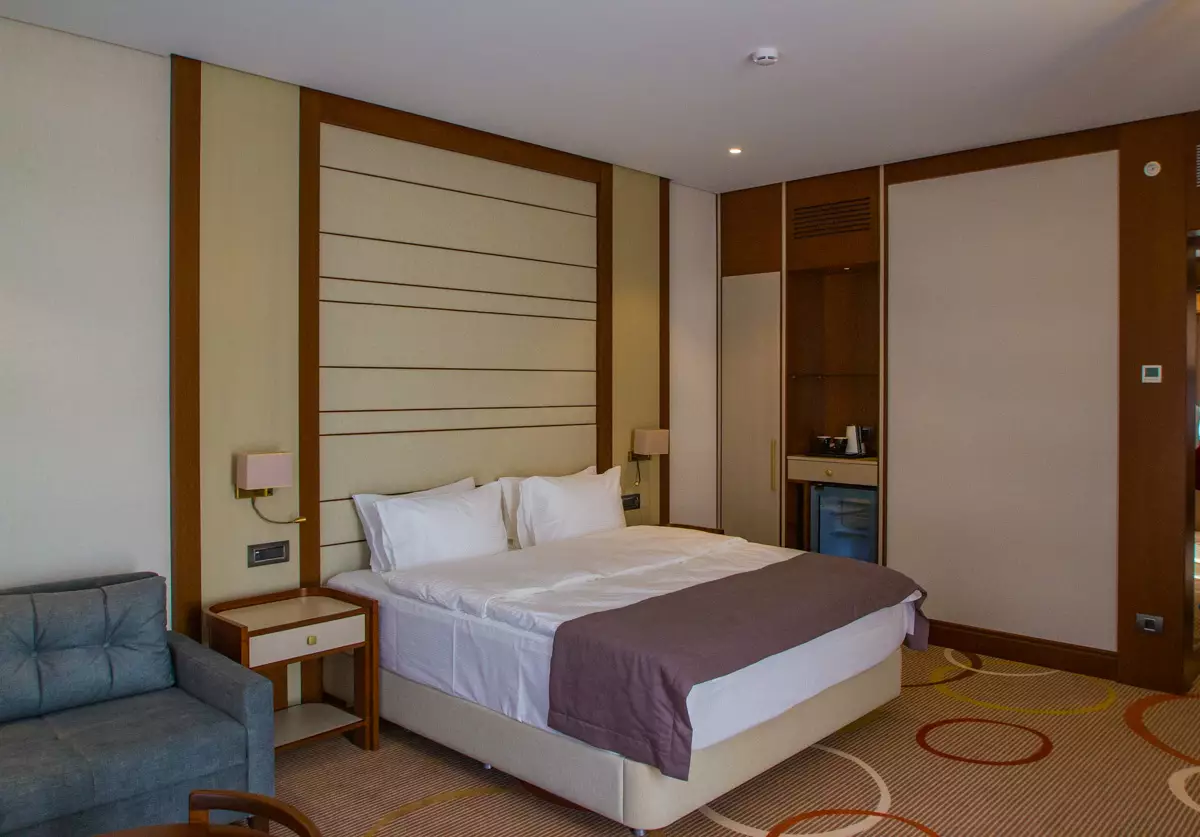 Номер Комфорт в санатории Источник в городе Железноводске - фотография