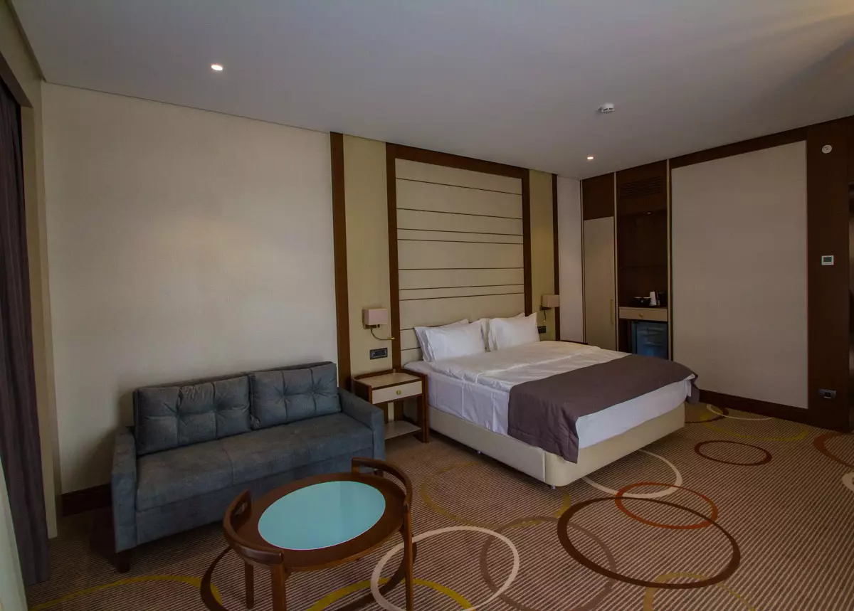 Номер Комфорт в санатории Источник в городе Железноводске - фотография