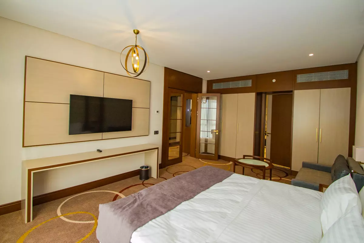 Номер Люкс в санатории Источник в городе Железноводске - фотография