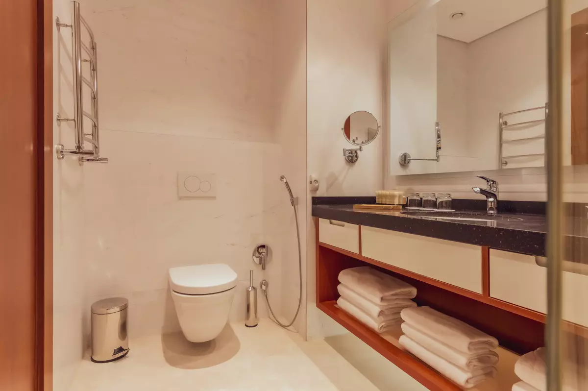 Номер Люкс семейный в санатории Источник в городе Железноводске - фотография